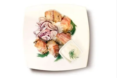 Куриная печень в беконе