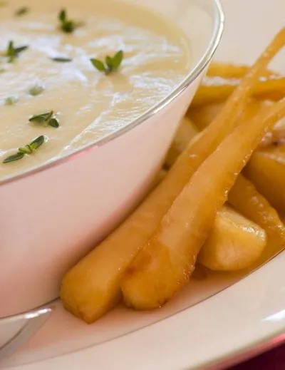 Пастернак в глазури из кленового сиропа