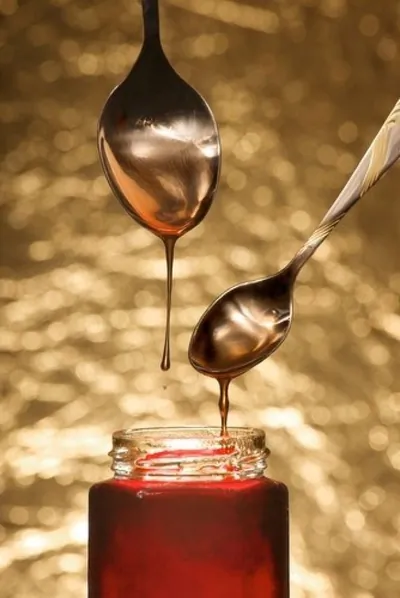 Розовый сироп