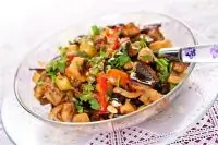 Салат из баклажанов с укропом и чесноком