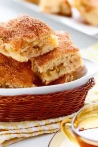 Яблочный кугель с мацой