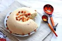 Пасха из рикотты и маскарпоне с миндалем