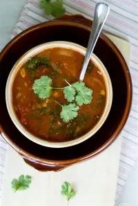 Суп из баранины с сельдереем и луком