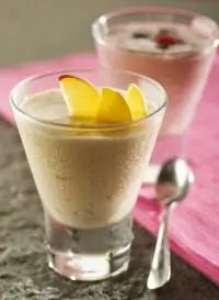 Ореховый суп с персиками