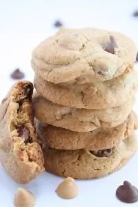 Сливочно-арахисовое печенье с ирисками