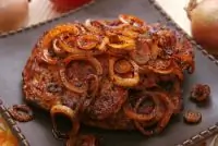 Луковые кольца в соусе для мяса на гриле