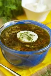 Легкие щи с крапивой