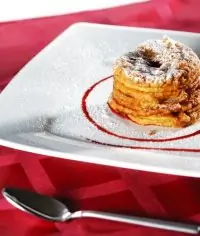 Яблочные пончики