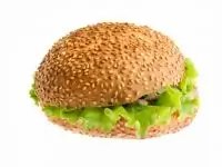 Булочки с тунцом, гуакамоле и салатом