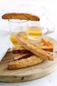 Апельсиновое бискотти с белым шоколадом