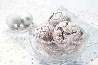 Бисквитное печенье с орехами пекан