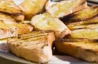 Чиабатта с чили и оливковым маслом