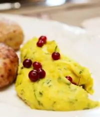 Картофельное пюре с хреном и зеленью