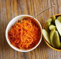 Салат из моркови с имбирем