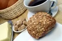 Серый хлеб с семечками