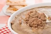 Паштет из куриной печени с сыром и чесноком