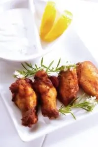 Жареные куриные крылышки с медом и соевым соусом