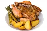 Курица, фаршированная говядиной и клюквой