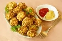 Копченые котлетки с сыром