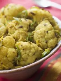 Запеченная цветная капуста с лимоном и чесноком