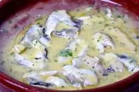 Кокочас в зеленом соусе