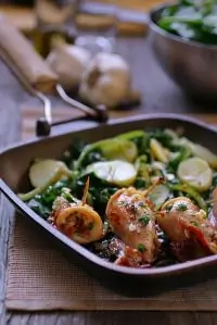 Кальмары, фаршированные рисом с прошутто