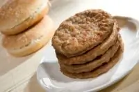 Гамбургеры с курицей и яблоком