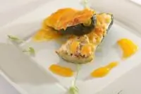 Цукини с миндалем и изюмом