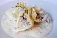 Конкильони с фаршем