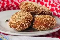 Тыквенные котлеты в кунжутной панировке