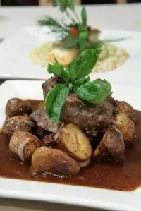 Грибы с карамелизованным луком