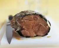 Пряная буженина, запеченная в духовке