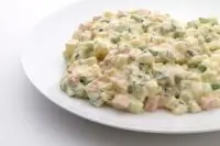 Оливье с беконом