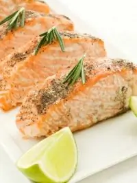 Филе лосося в медово-лаймовом маринаде
