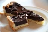 Торт из миндального теста с шоколадным ганашем