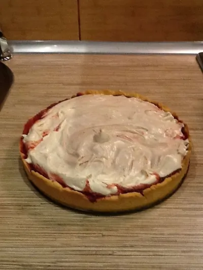 Клюквенный пирог с меренгами