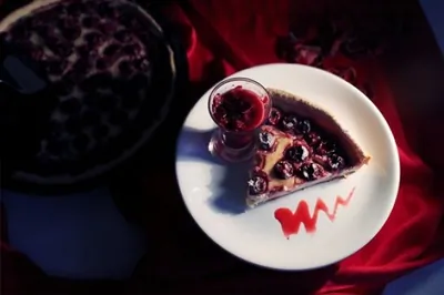 Вишневый пирог с заварным кремом