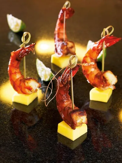 Креветки с манго