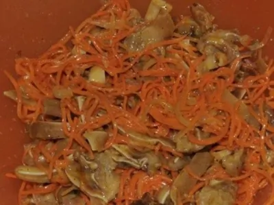 Маринованные свиные уши по корейски