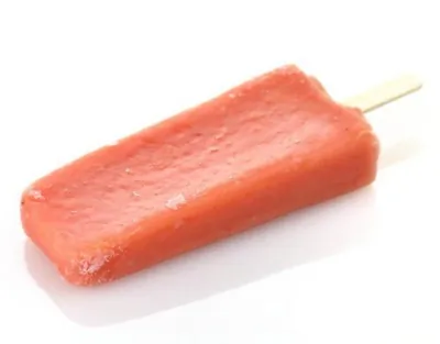 Клубнично-банановое йогуртовое мороженое