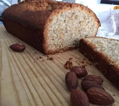 Миндальный кекс с оливковым маслом и апельсиновой цедрой