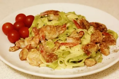 Феттучини с креветками