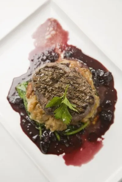 Чернично-имбирный соус