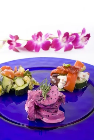 Печеная свекла с мятно-йогуртовым соусом