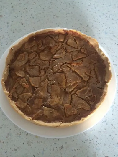 Грушевый пирог с медово-лимонной пряной заливкой