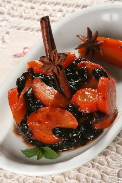 Цимес с морковью и бататом