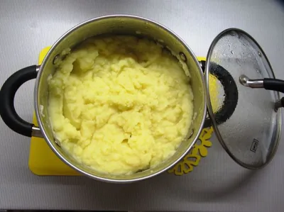 Картофельное пюре с карамелизованным луком