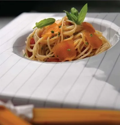 Спагетти с помидорами черри и боттаргой