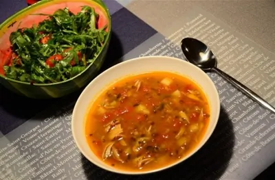 Суп с чечевицей и томатами