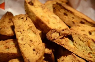 Кантуччи с фундуком (Biscotti di Prato)